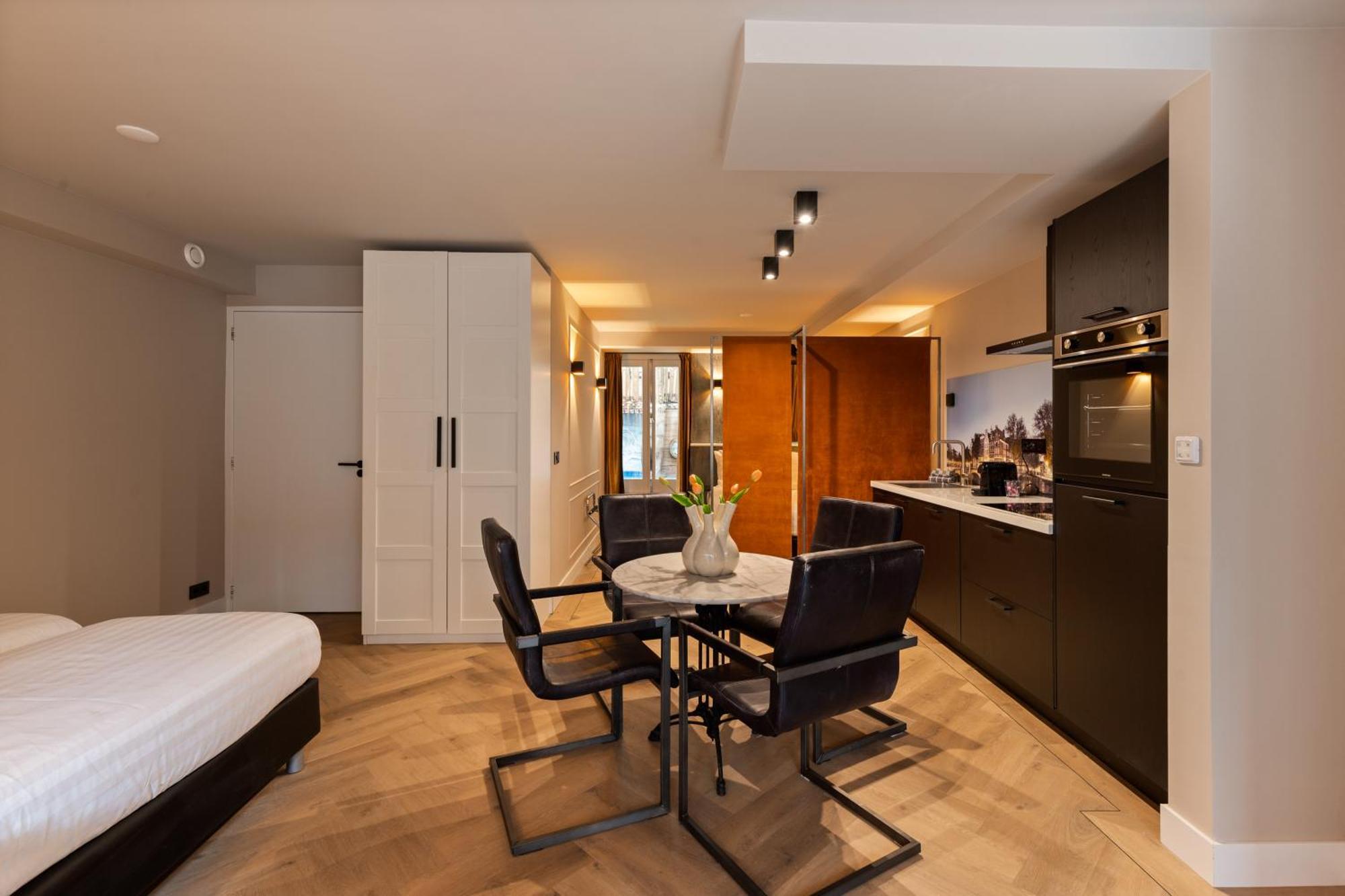 Midtown Hotel Royal Room Amsterdam Ngoại thất bức ảnh